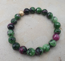 Charger l'image dans la galerie, Rubis sur Zoïsite