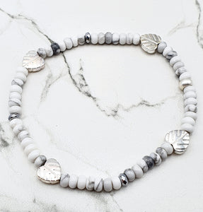 Howlite
